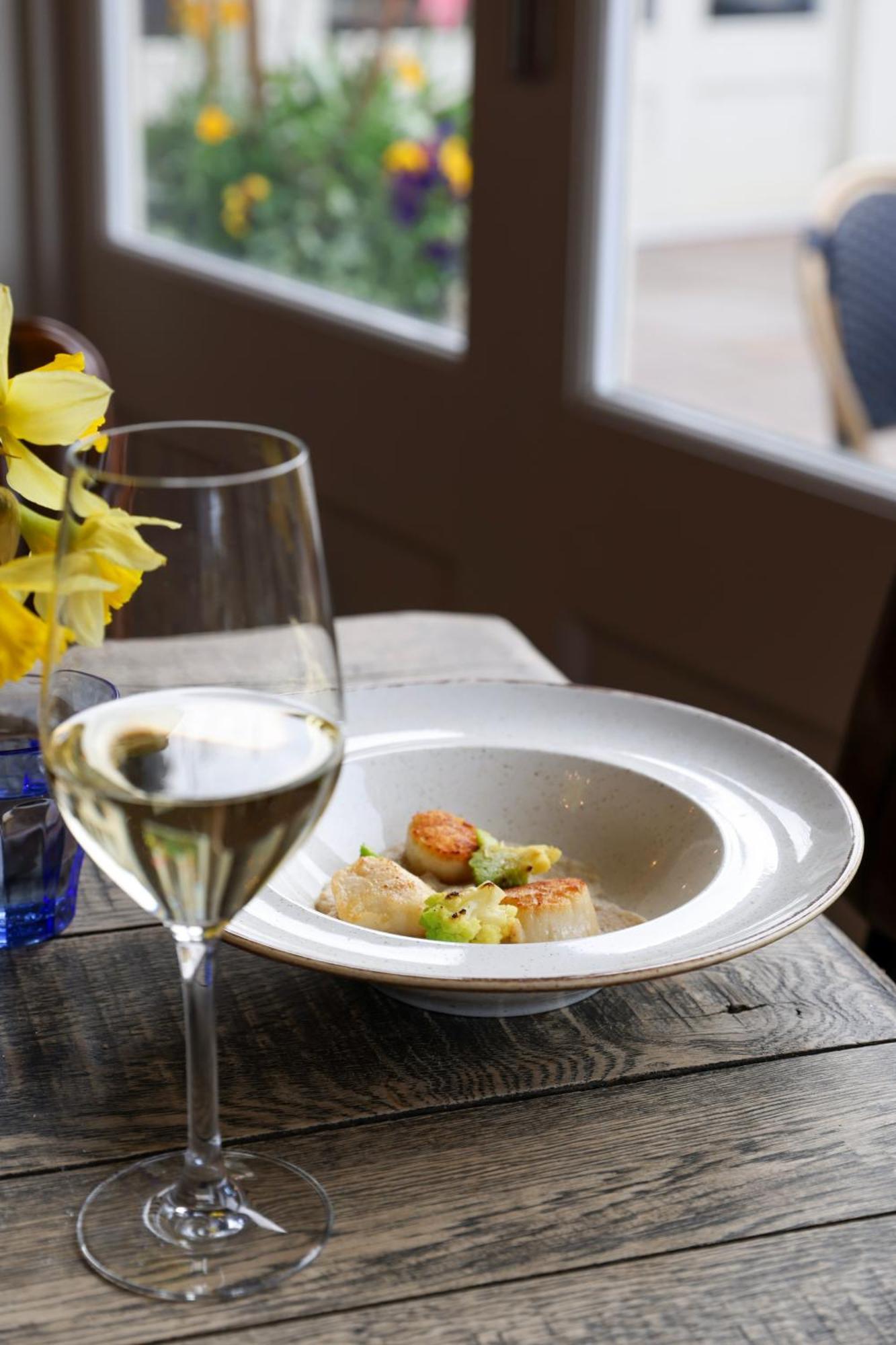 The Goudhurst Inn Екстериор снимка