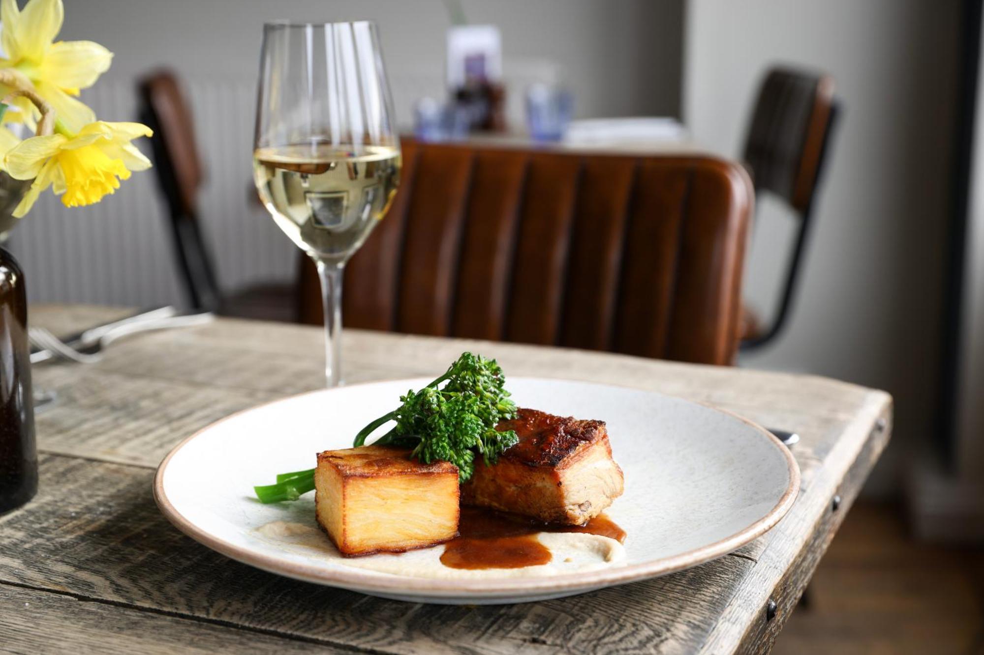 The Goudhurst Inn Екстериор снимка